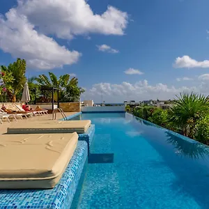 The Playa Playa del Carmen
