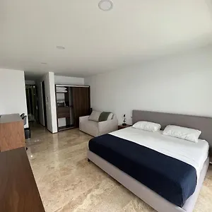 Apartment Midtown 2 By Chez Alam