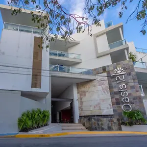 Luxury 2be/2.5ba On 12 Street Apartment