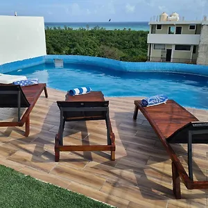 Aparthotel Aqua Vista By La Cultura Suites *