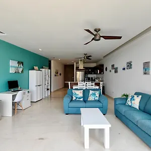 Miranda 315 By Guys * Playa del Carmen