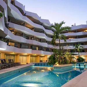 Spacious Retreat For 10 People * Playa del Carmen