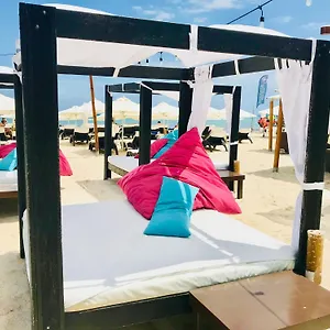 Superior 30 Aquamarina Πανσιόν