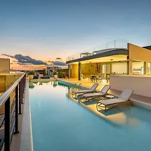 Apartment Luxury 2br 2ba Ocean View 200m From