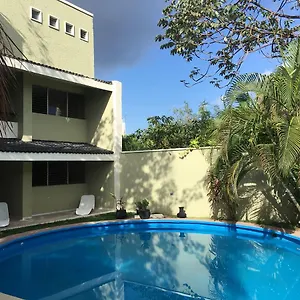 Hostel Deja