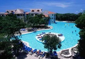 Occidental Grand Xcaret