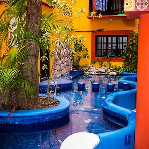 Hotel Plaza Phocea 3*