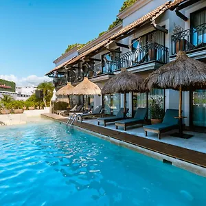 Caribbean Paradise & - 5th Avenue Hotel 4*