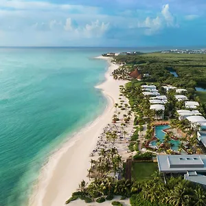Andaz Mayakoba El Marlyn Azul