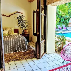 Steps To Ocean Huge Private Pool In Exclusive Fase 1 Playacar Villa Playa del Carmen