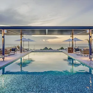 Aparthotel Singular Joy Residences 3*