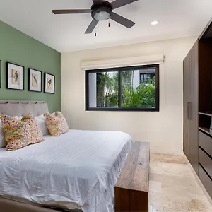 Palmares Luxe By Simply Comfort