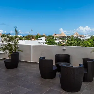 24 By Xperience Playa del Carmen