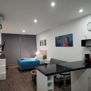 Estudio En Vanessa 24,
