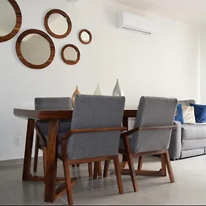 Casa Lantana * Playa del Carmen