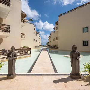 Hermoso Penthouse Aldea Thai Apartment