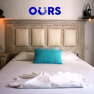 Coco Rio Hotel 3*
