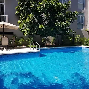 Apartment Riviera Towers