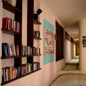 Hotel Tortuga 2*