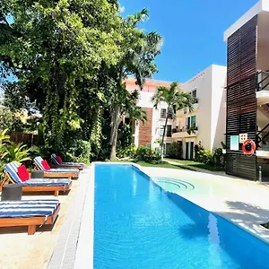 Centro Playa Carmen Apartment *