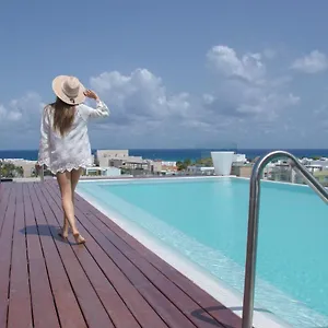 Macondo 5ta Av Residences Fi 4*