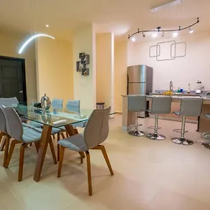 Luxury With Poll Apartment