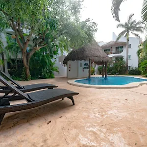 3 Bedroom With Pool - Lirios Playacar Phase Ll - Melrose Place *