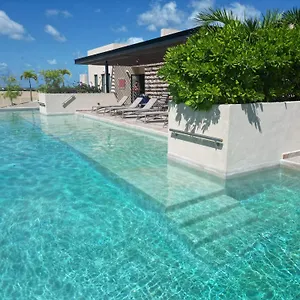 'syrena Luxury Caribbean' Heart Of - Fast Wi-fi - Sea Views