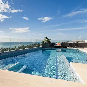 Luxury 1br Prime Location