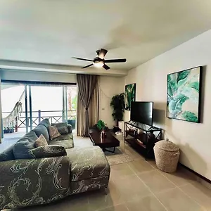 Apartment Quadra Alea , 3-bedroom *