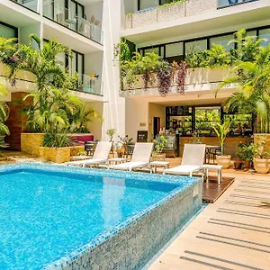 Apartment New Private Roof Pool And Bbq 2 Onsite Pools Cafe *