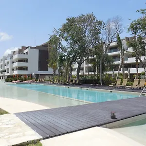Pure Riviera Maya