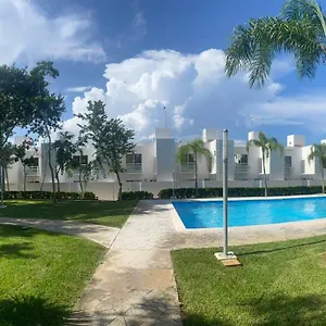 House In Frontemare By Olivos 134 Holiday home Playa del Carmen