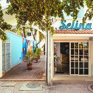 Selina Playa del Carmen