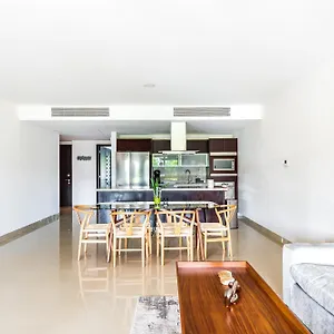 Casa Aruba 403n Apts