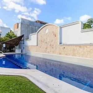Ideal For Family Trip To Mexico Caribbean Pool Playa del Carmen