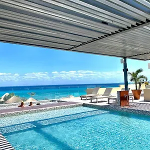 “singular Joy” Amazing Location And Roof Playa del Carmen