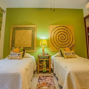 Meridian 310 Playa del Carmen