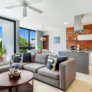 Tourist Luxury Dowtown Playa del Carmen