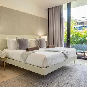Oceana Luxury Walk To And Day Club Holiday home