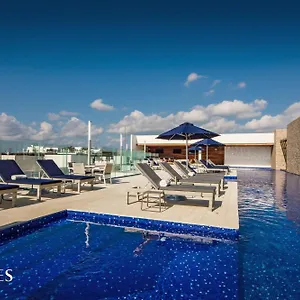 1 Br. With Private Jacuzzi And Rooftop Pool Playa del Carmen