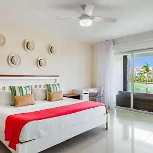 Apartment Luxury Ocean View In Mareazul Front - Almajuma House