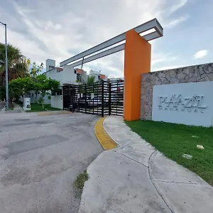 Residencia Mejia Holiday home