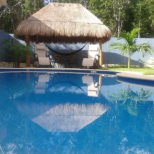 Myoli B&b. Playa Del Carmen, Mexico 2*
