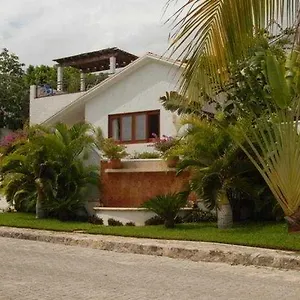 Casa Paloma Blanca 2* Playa del Carmen
