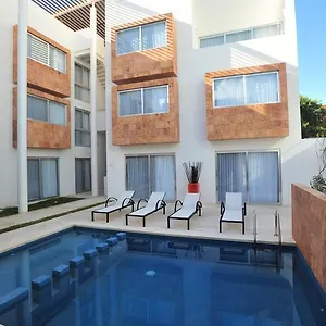Apartahotel Bambu 3*