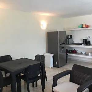 Ocean Plaza 5a Apartment