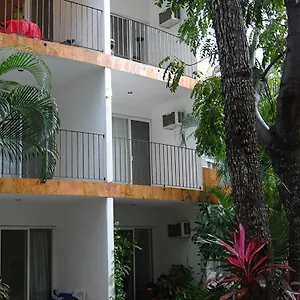La Concha By Chezplaya Hotel 2*