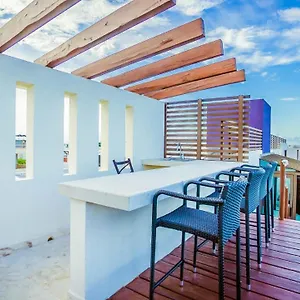 Brisas 402 Apartment