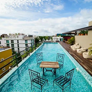 Hotel Be Playa Boutique & Rooftop Bar Playa del Carmen